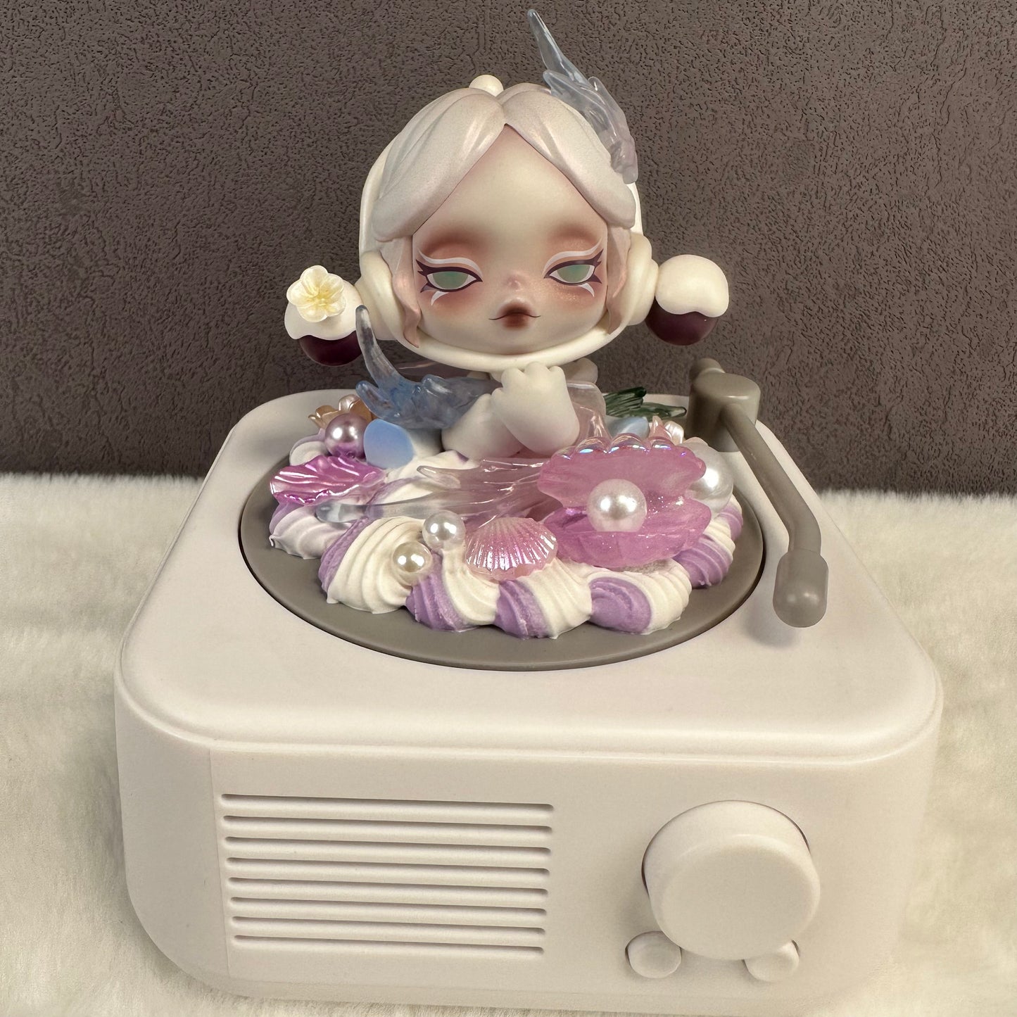 Decoden Doll Music Player