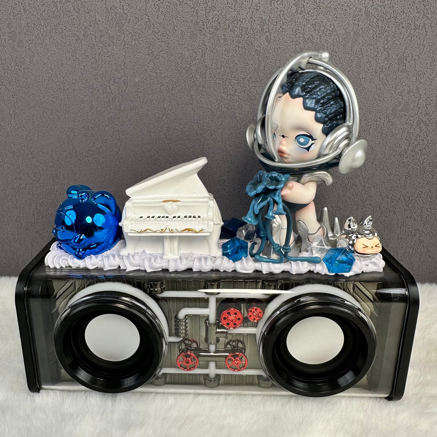 Decoden Doll Music Player