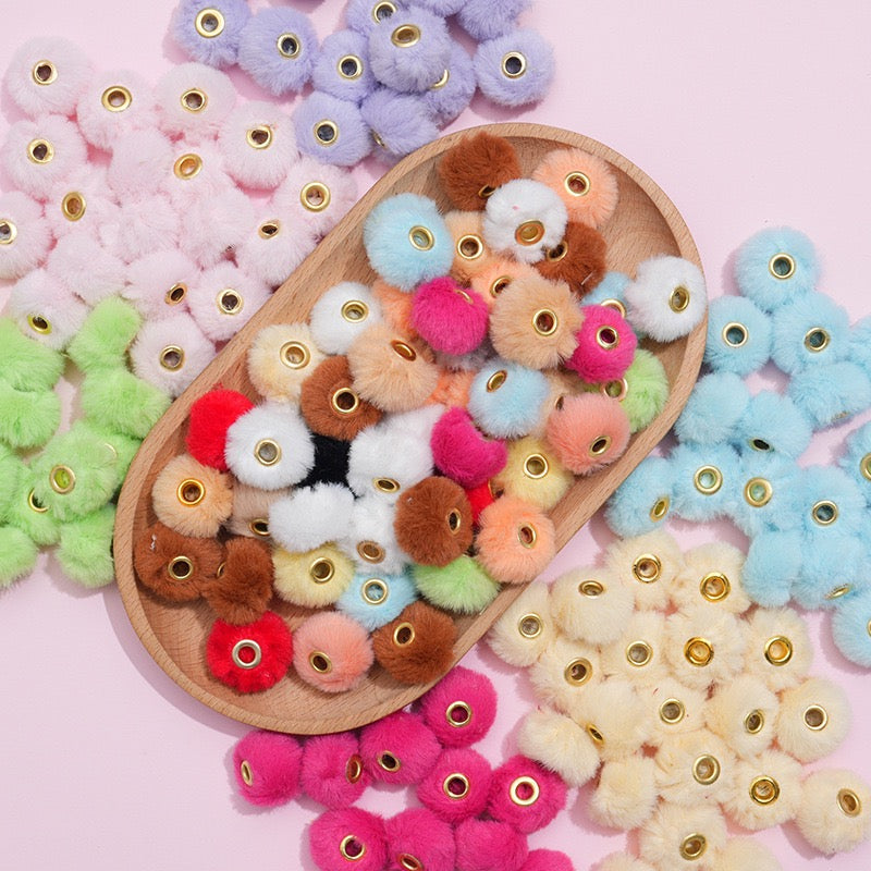 PomPom fluffy beads (20 mm)